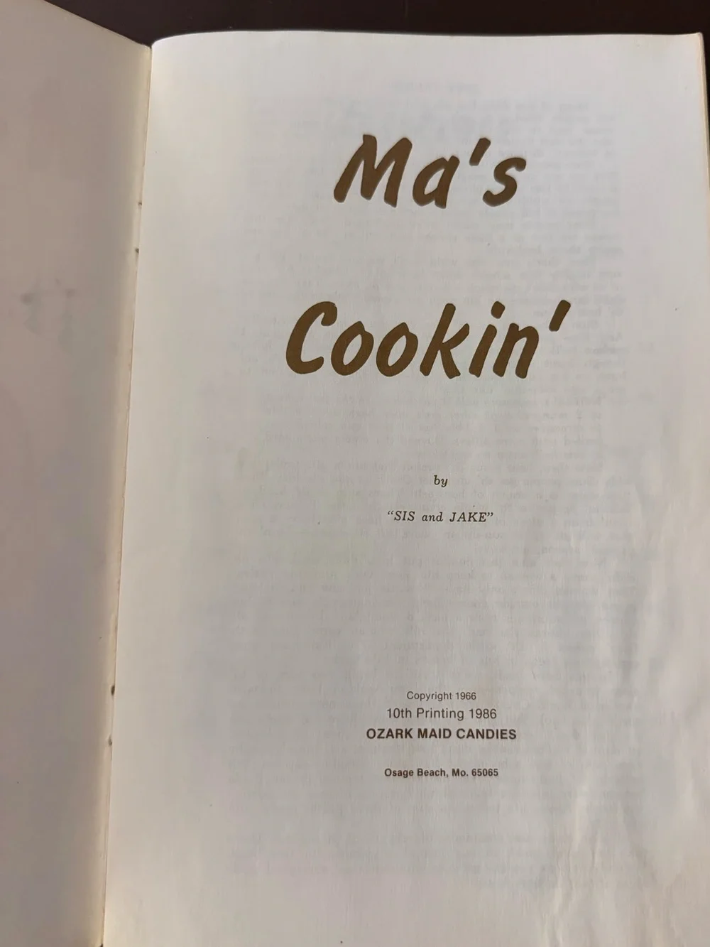 Vintage 1960/70 Cookbooks Mom's Cookin Country & Ma's Cookin' Mountain Recipes